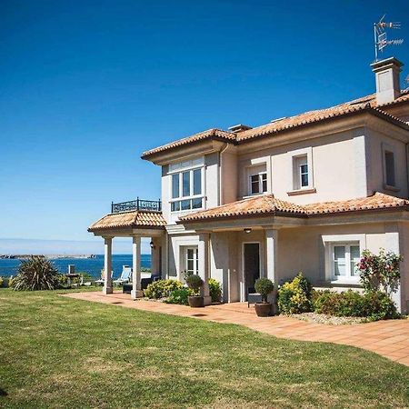 Chalet Pareado Con Jardin En 1ª Linea De Mar Villa Burela Eksteriør billede