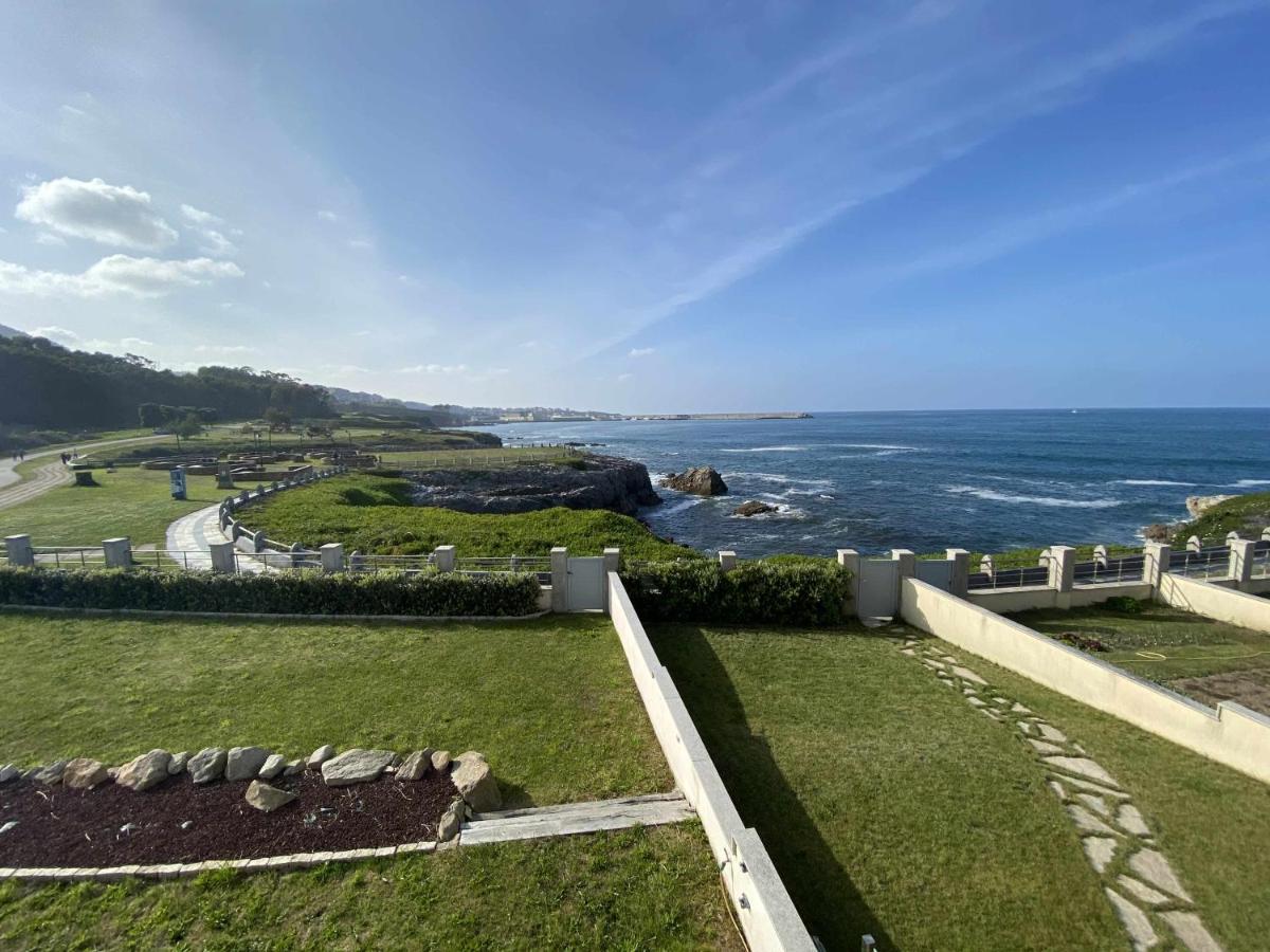 Chalet Pareado Con Jardin En 1ª Linea De Mar Villa Burela Eksteriør billede
