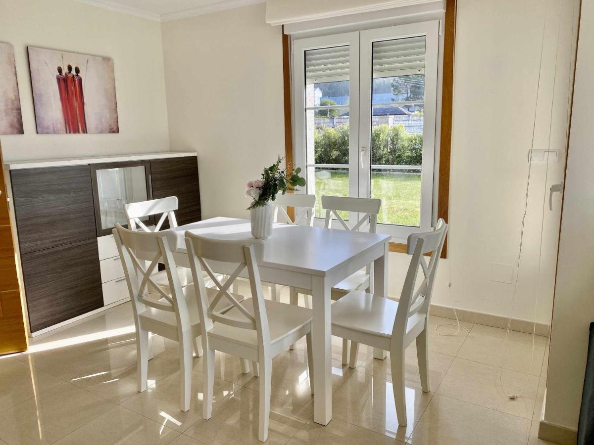 Chalet Pareado Con Jardin En 1ª Linea De Mar Villa Burela Eksteriør billede